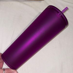 Starbucks 2022 Valentine’s Day release Purple Soft Touch Venti! 10-10 condition!